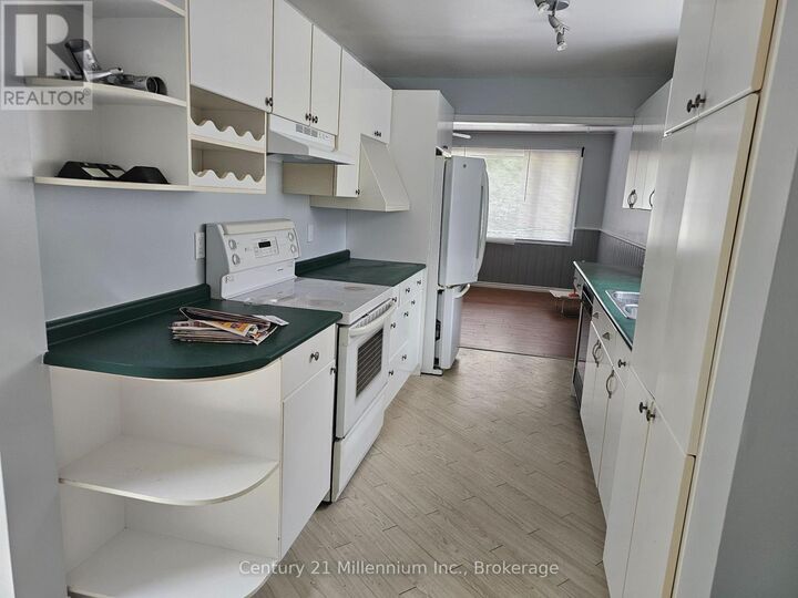 Property Photo:  475 Hurontario Street  ON L9Y 2N2 