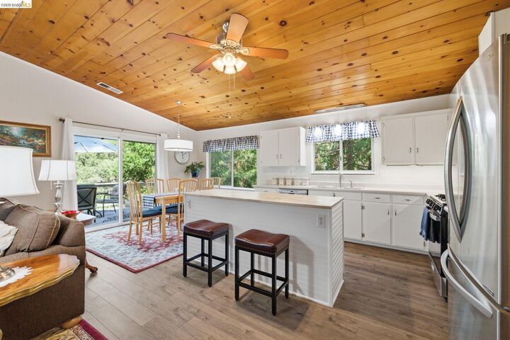 Property Photo: 21570 Eel River Dr CA 95370