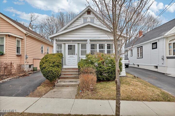 Property Photo: 72 Grandview Terrace NY 12202