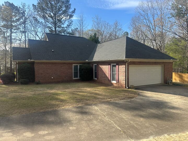 Property Photo:  79 Acorn Court  GA 31804 