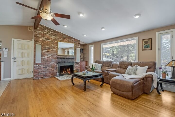 Property Photo:  1044 Summit Ln  NJ 07092 