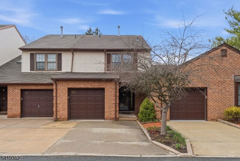 Property Photo: 10 Betty Ct NJ 08833