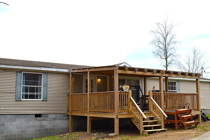 Property Photo:  83 Hoss Lane  WV 24910 