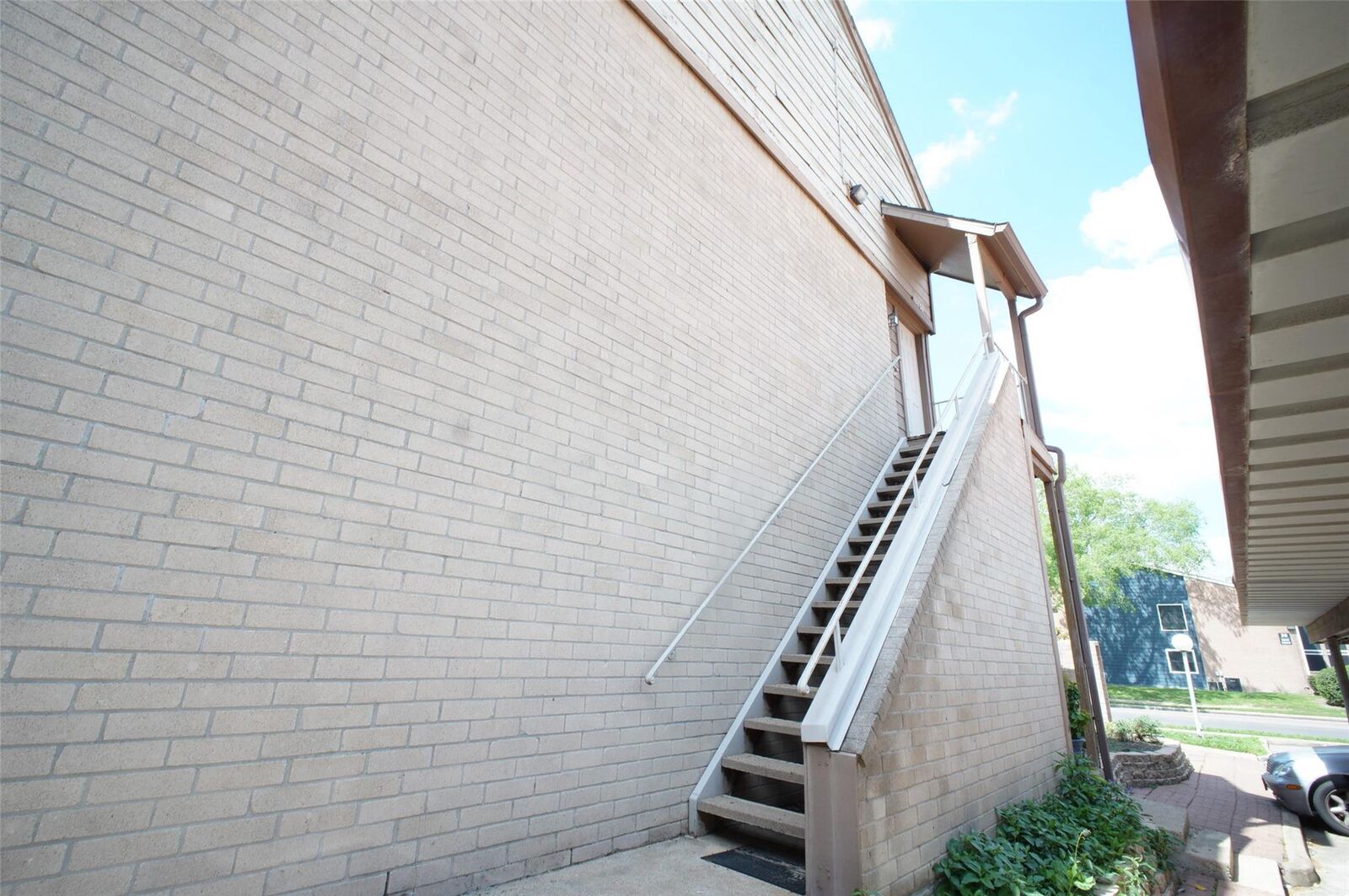 Property Photo:  8263 Sands Point Drive 170  TX 77036 