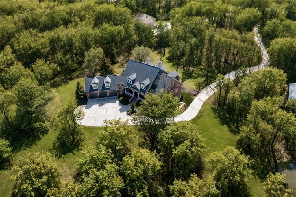 Property Photo: 8200 W 172nd Terrace KS 66085