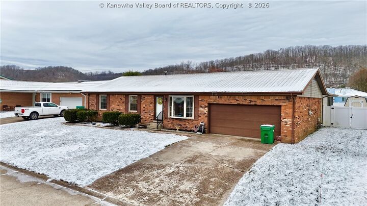 Property Photo:  194 Shawnee Estates  WV 25213 
