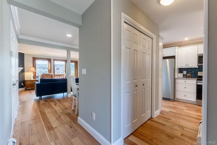 Property Photo:  10 Rondout Harbor  NY 12466 