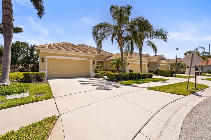 Property Photo:  27243 Ipswich Drive  FL 34223 