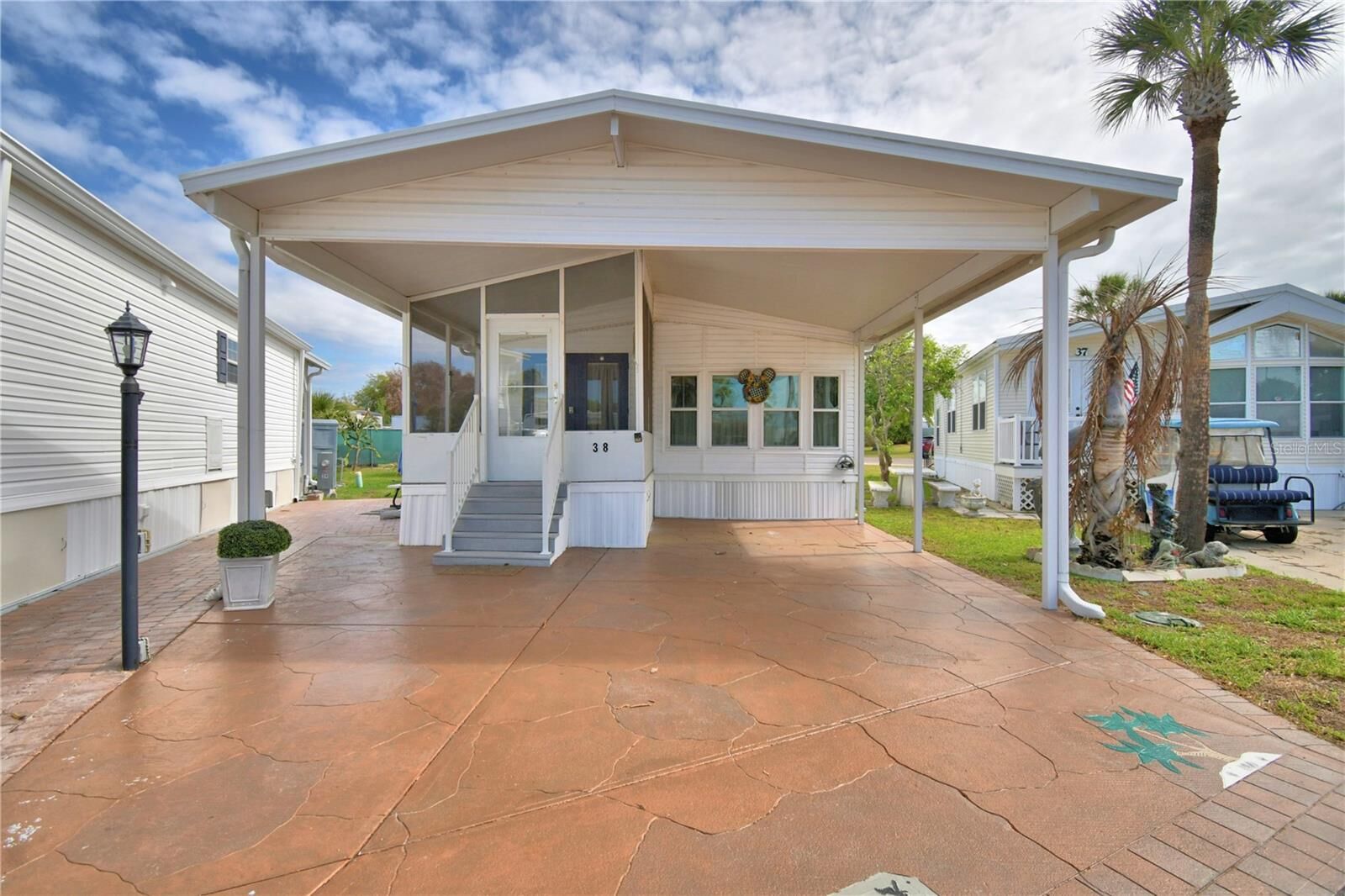 Property Photo:  9000 US Highway 192 38  FL 34714 