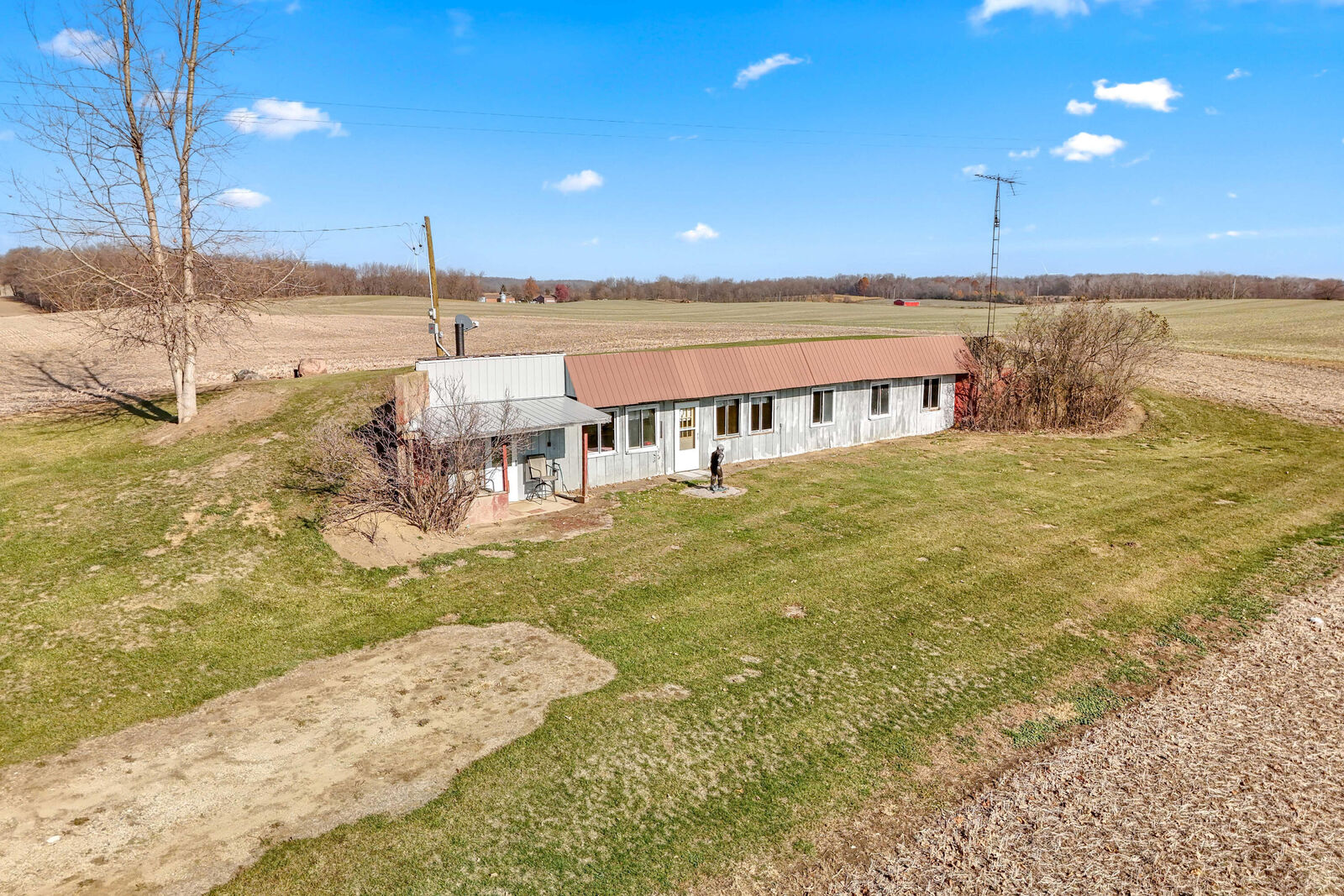 Property Photo:  10720 E Bacon Road  MI 49271 