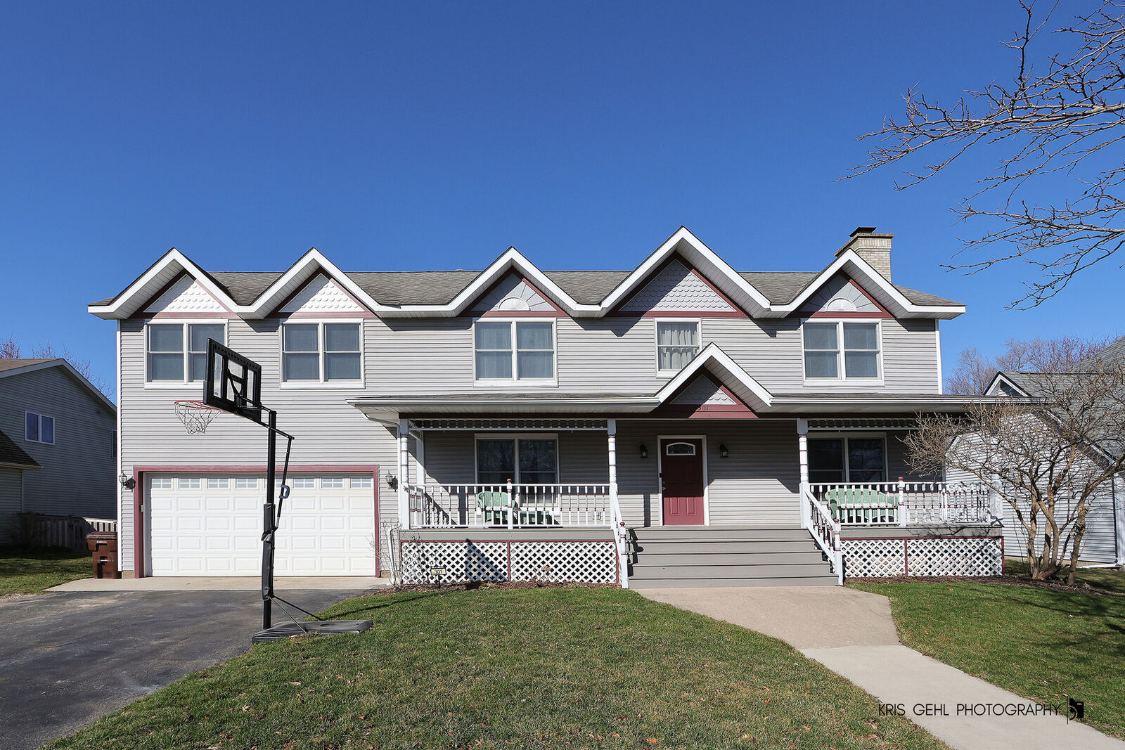 Property Photo:  301 Tanager Drive  IL 60098 