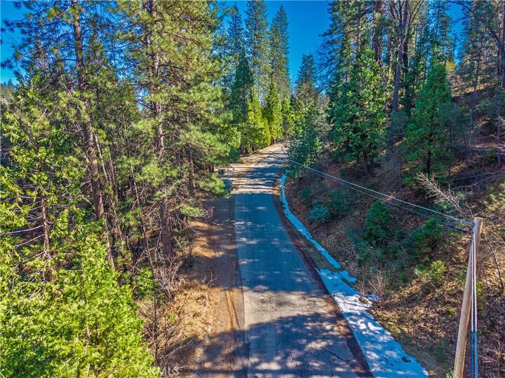 Property Photo:  284 Canyon View Drive  CA 95233 