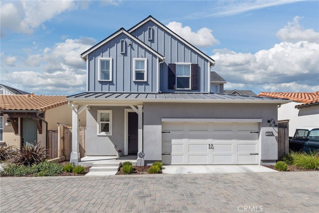 Property Photo: 194 Earthwood Lane CA 93401