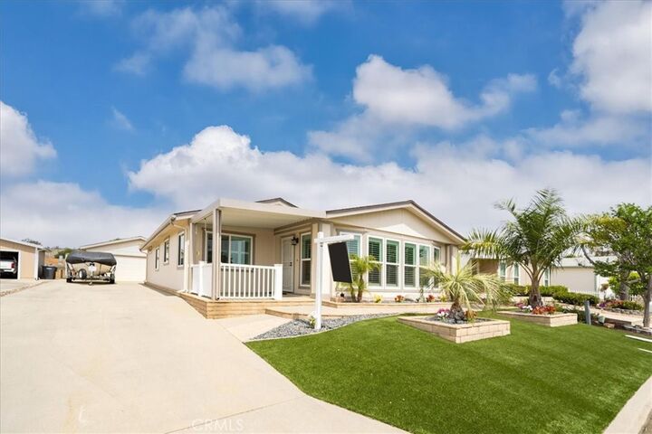Property Photo: 29150 Calle Cisne CA 92563