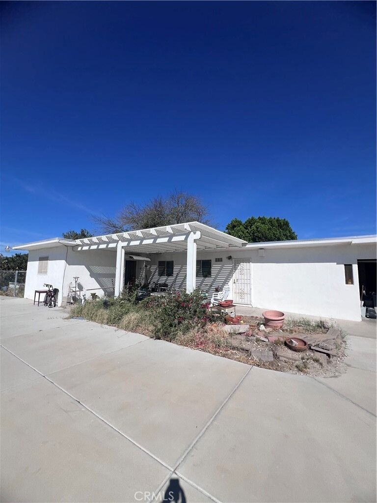 Property Photo: 17380 Keith Street CA 92258