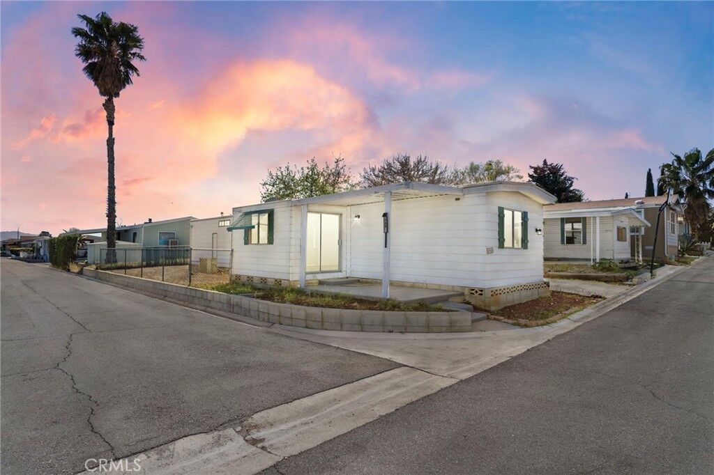 Property Photo: 20683 Waalew #59 CA 92307