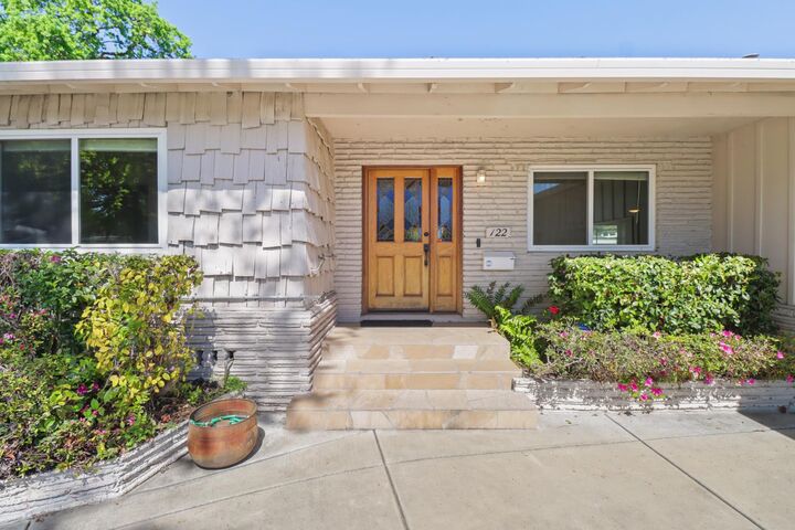 Property Photo:  122 Harber Court  CA 95864 