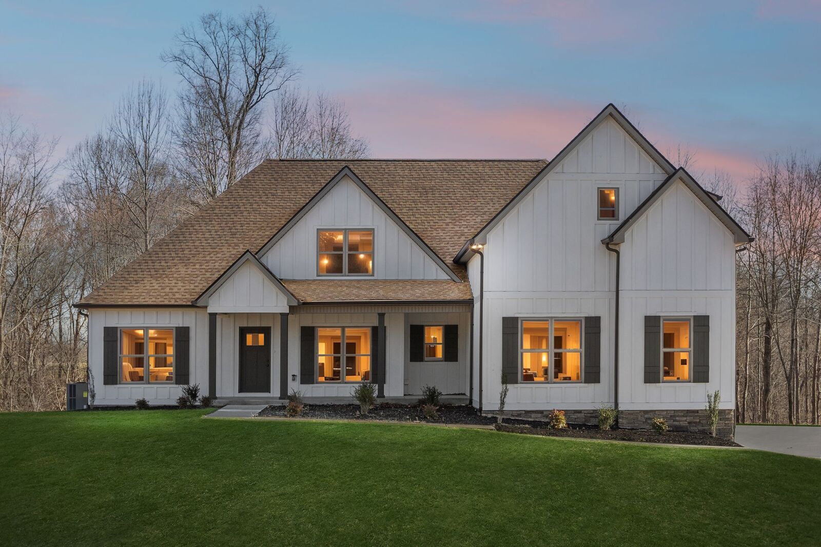 Property Photo:  1183 Hangar Rd  TN 37172 