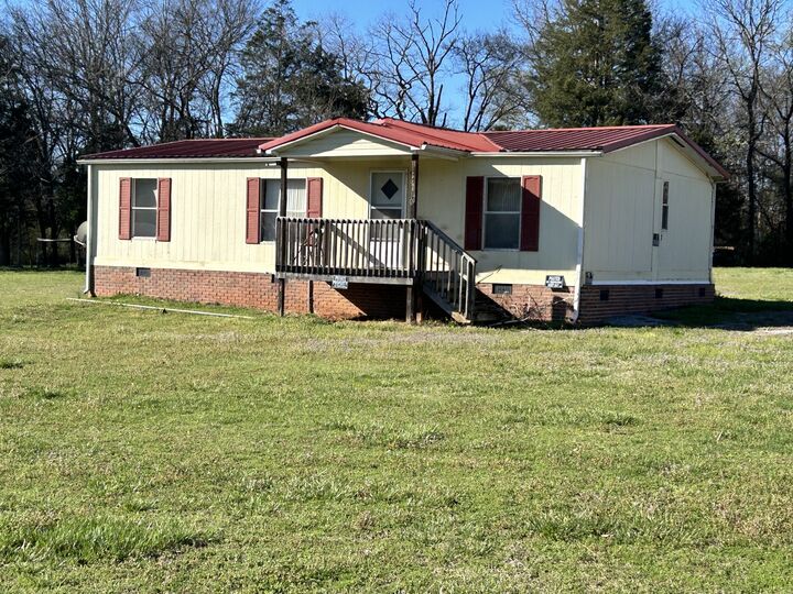 Property Photo:  1409 Dean Rd  TN 37034 