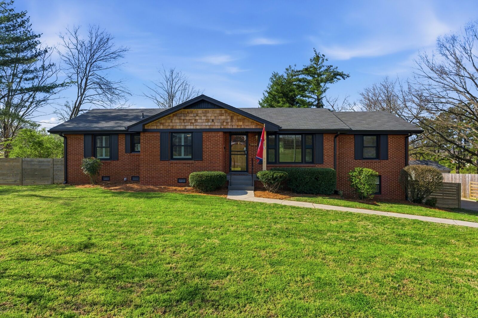 Property Photo:  2820 Donna Hill Dr  TN 37214 