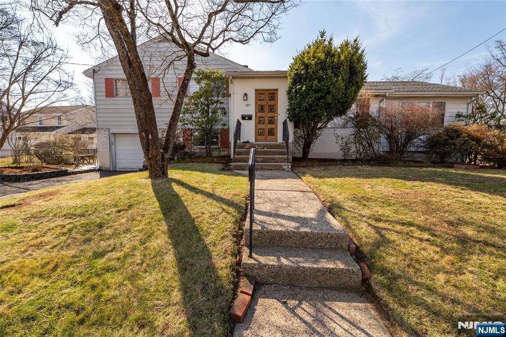Property Photo:  109 Delong Avenue  NJ 07628 