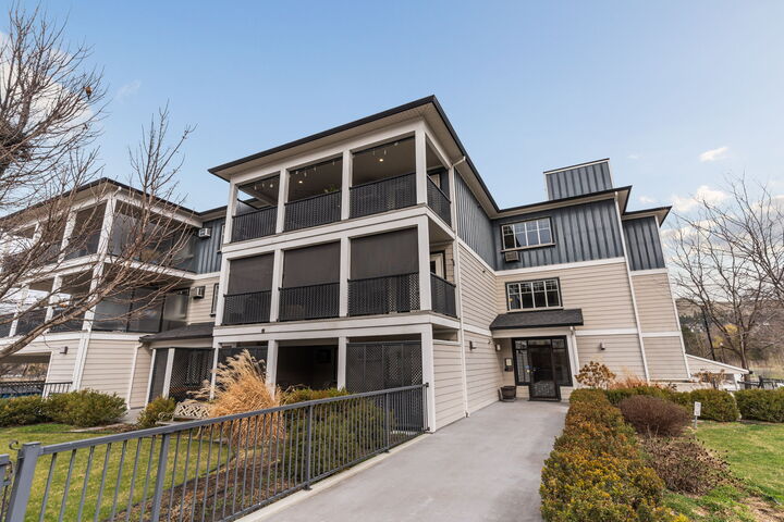 10529 Powley Court 305 — photo 1