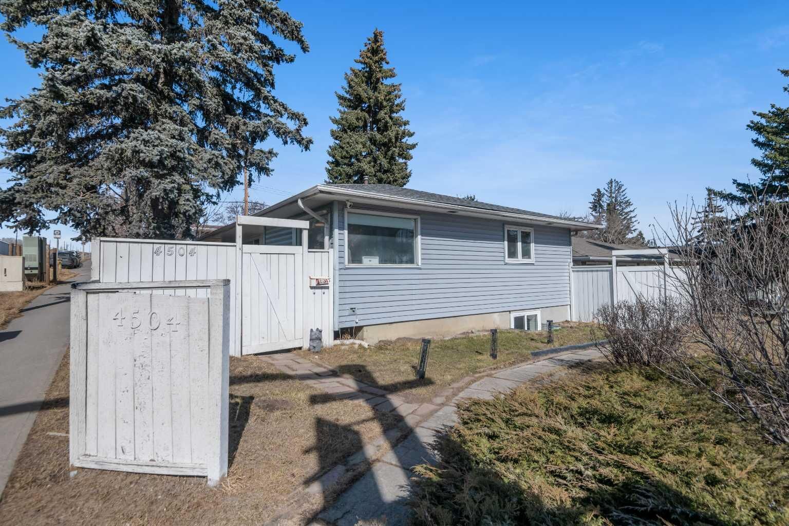Property Photo: 4504 14 Street NW AB T2K 1J6