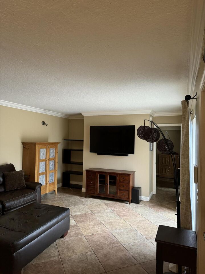 Property Photo:  2210 22nd Lane  FL 33418 