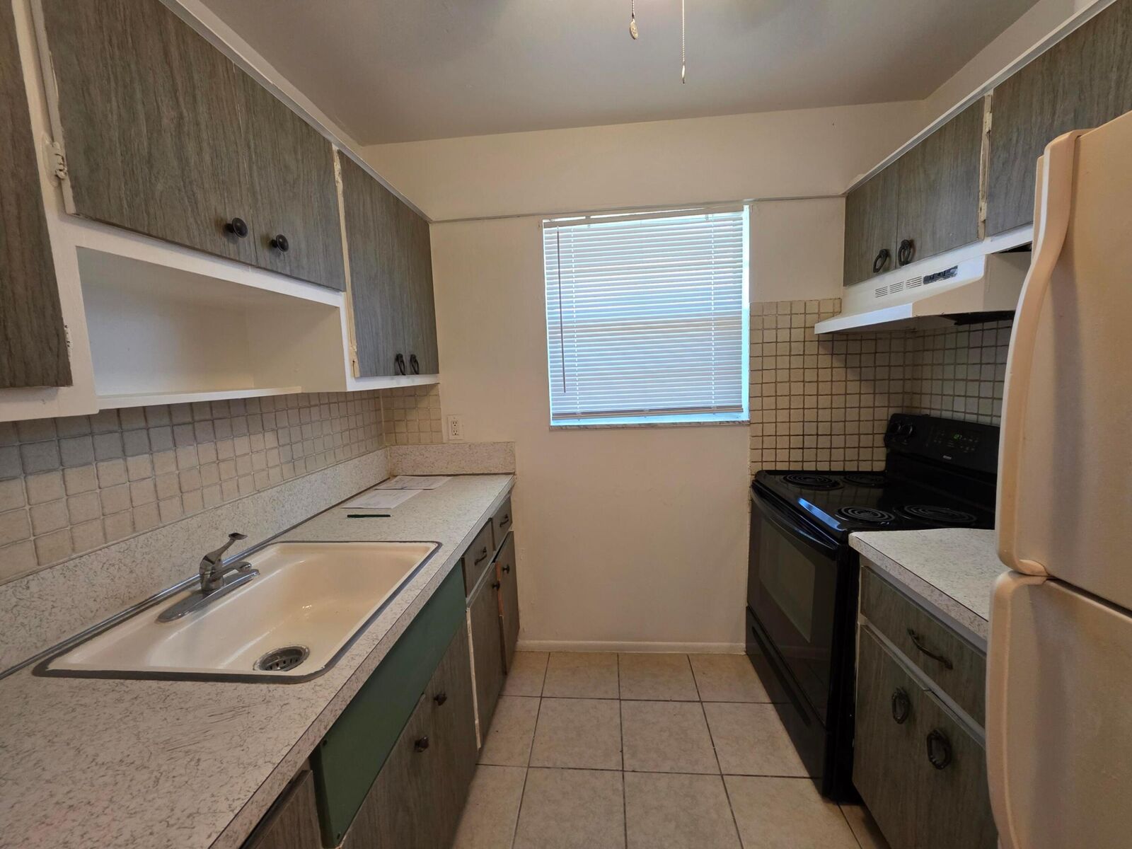 Property Photo: 4760 NW 24th Court B211 FL 33313