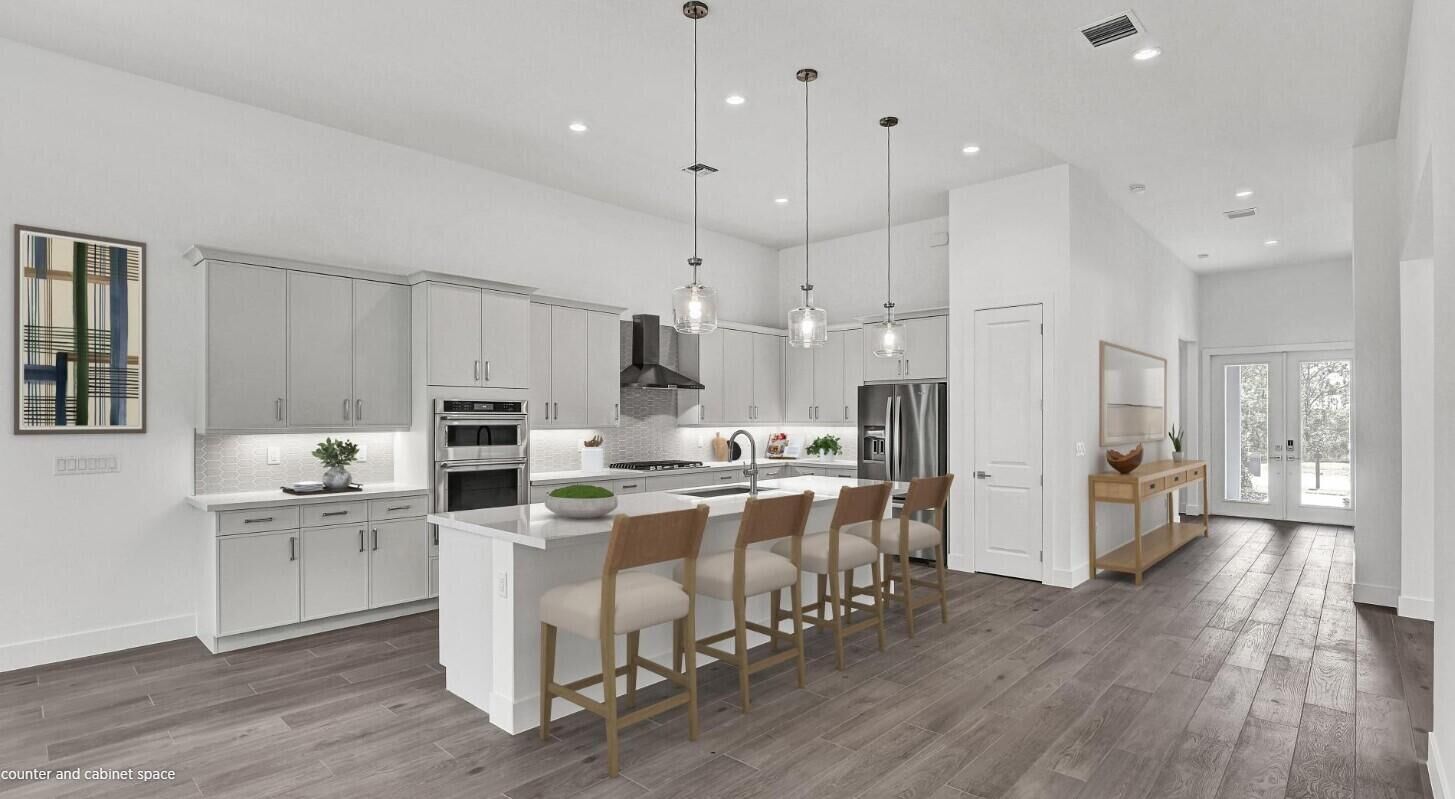 Property Photo: 146 SE Palma Street FL 34984