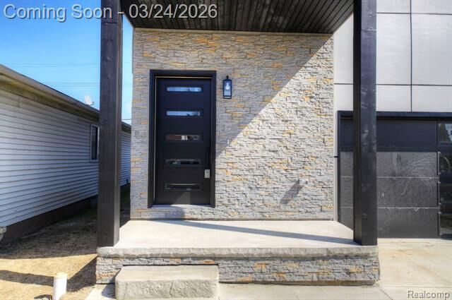 Property Photo: 2808 Goodrich Street MI 48220