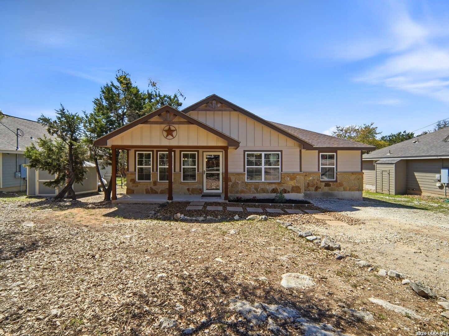 Property Photo:  1530 Bob White Dr  TX 78070 