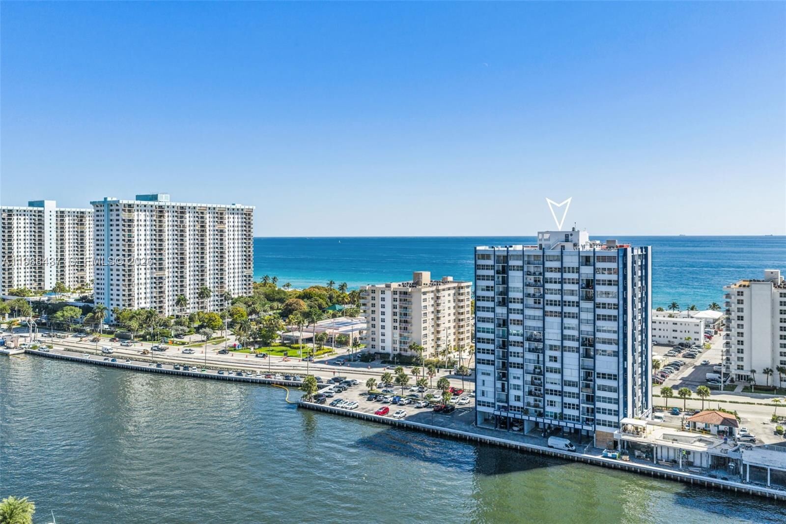 Property Photo: 1400 S Ocean Dr 804 FL 33019