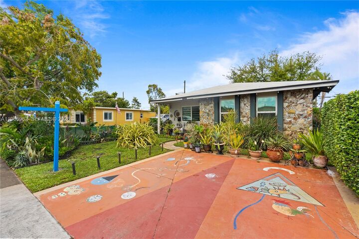 Property Photo:  720 NW 4th St  FL 33009 