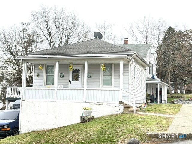 Property Photo:  383 Birmingham Street  CT 06606 