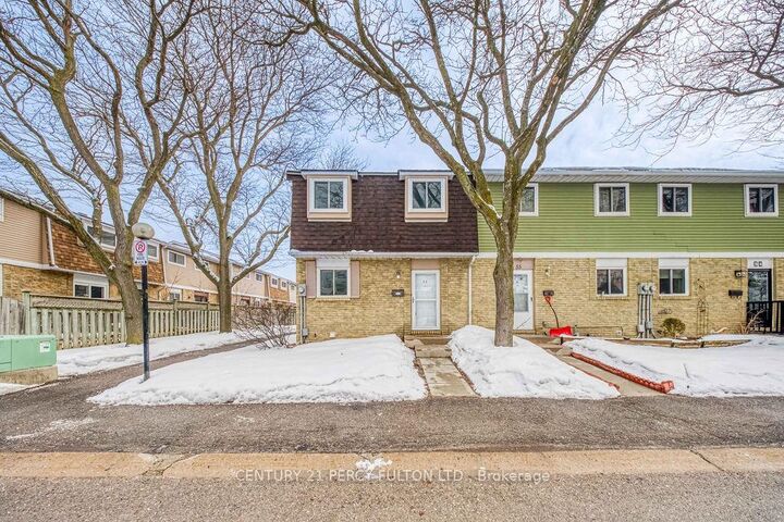 Property Photo:  1331 Glenanna Road 56  ON L1V 2Y4 