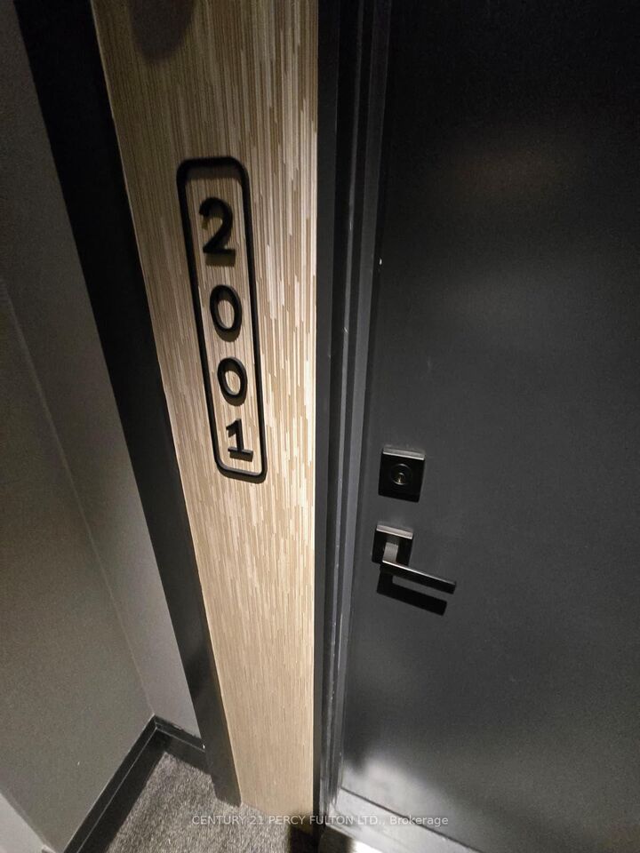 Property Photo:  36 Olive Avenue 2001  ON M2N 0M4 