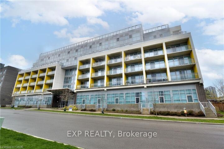 Property Photo: 257 Hemlock Street 607 ON N2L 3R4