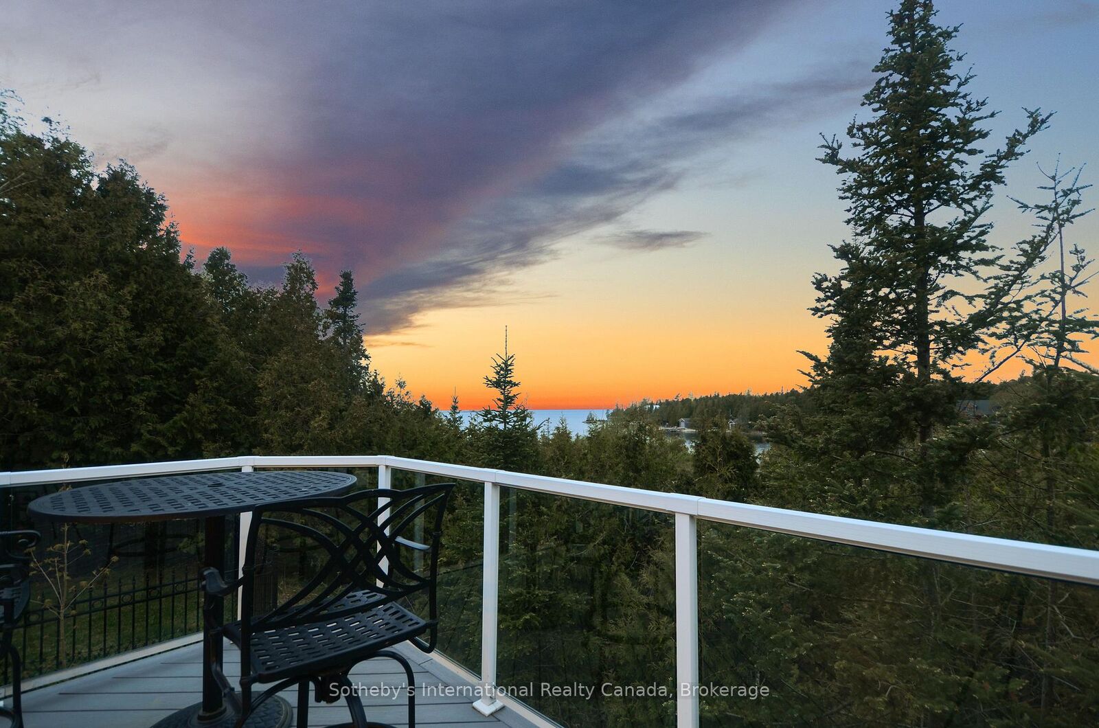 Property Photo: 80 Corey Crescent ON N0H 2R0
