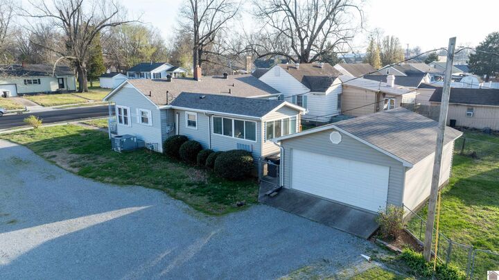 Property Photo:  2001 Washington St  KY 42003 