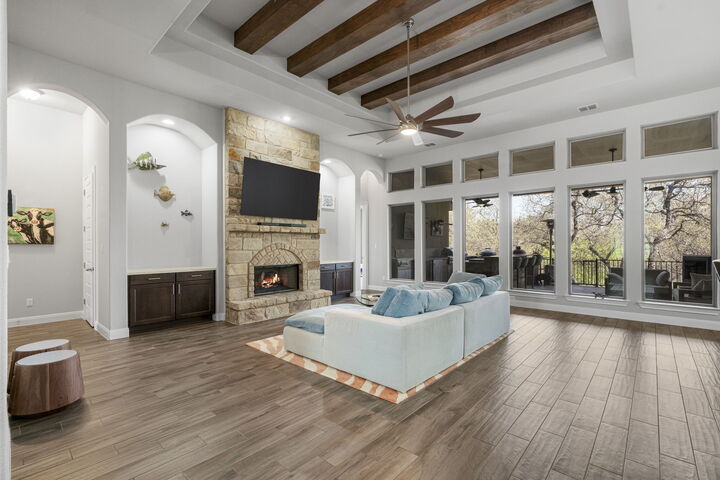 Property Photo:  9709 Avion Cove  TX 78620 