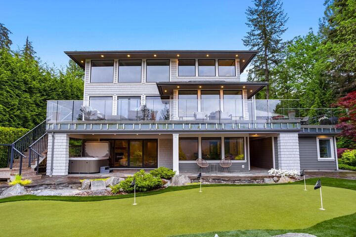 Property Photo: 3377 Senkler Road BC V3H 4S3