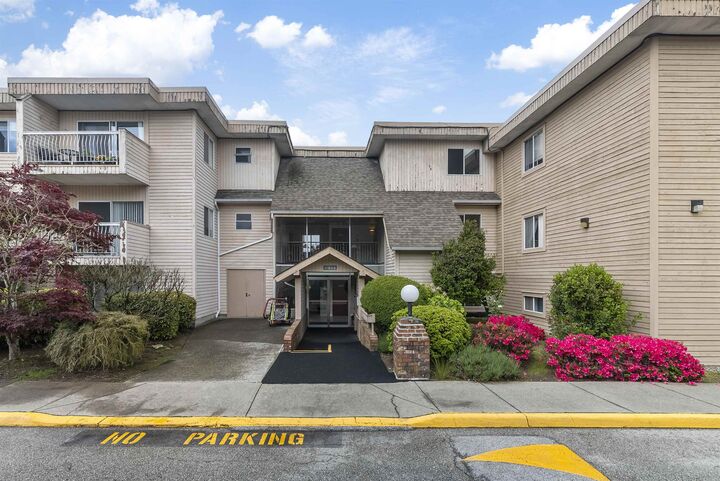 Property Photo: 11806 88 Avenue 221 BC V4C 3C5