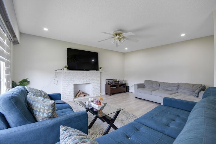 Property Photo: 9488 127A Street BC V3V 5K6