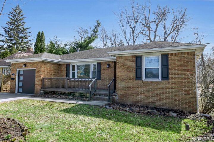 Property Photo: 23 W Willowdale Drive NY 14224