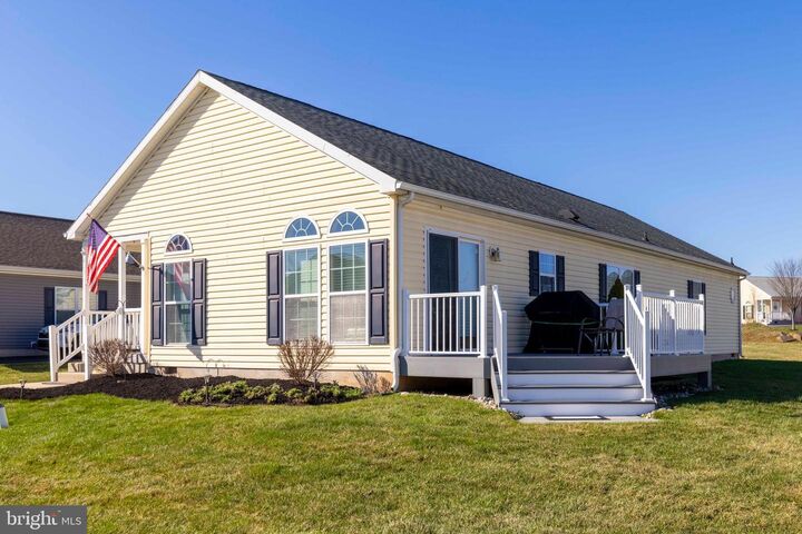 Property Photo:  411 Dandelion Drive  PA 19422 
