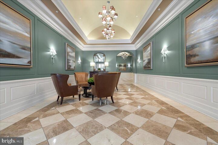 Property Photo:  1915 Towne Centre Boulevard 403  MD 21401 