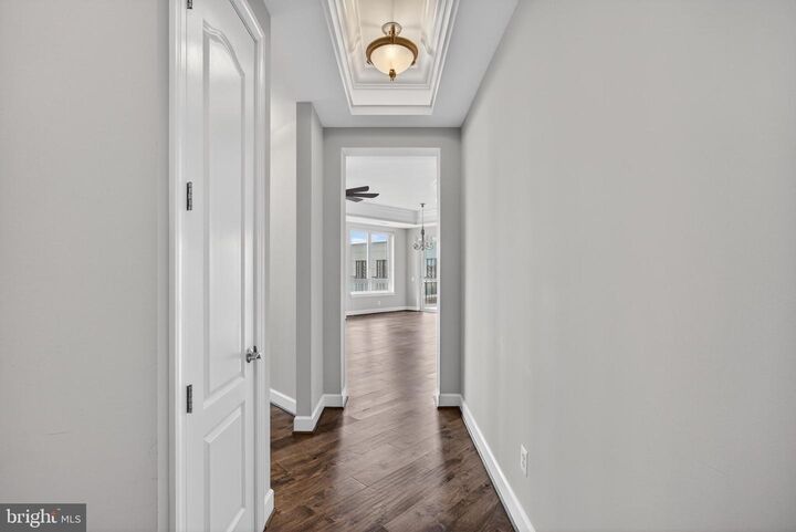 Property Photo:  1915 Towne Centre Boulevard 403  MD 21401 