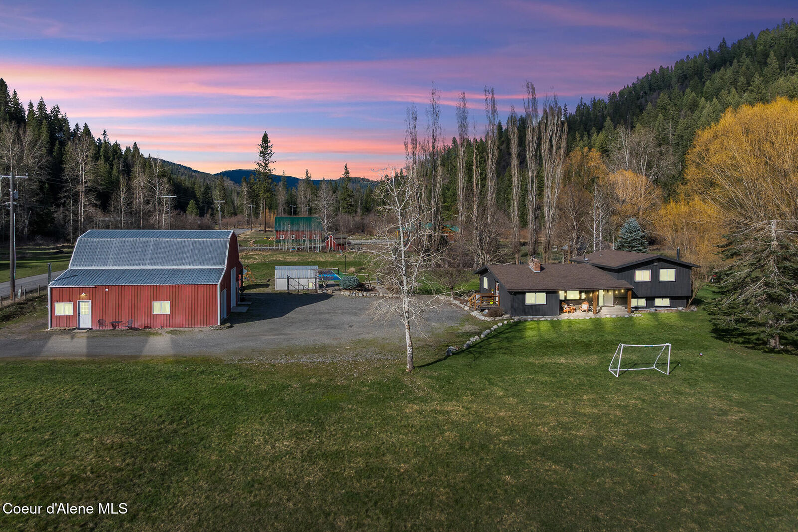 Property Photo: 1952 S Gateway Ranch Rd ID 83814