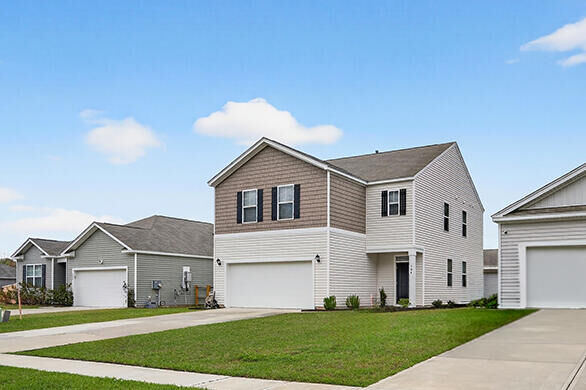 Property Photo:  104 Cloverleaf Street  SC 29483 